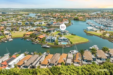 Property photo of 2243 Glengallon Way Hope Island QLD 4212