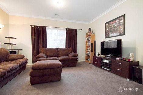 Property photo of 17 Cohens Way Pakenham VIC 3810