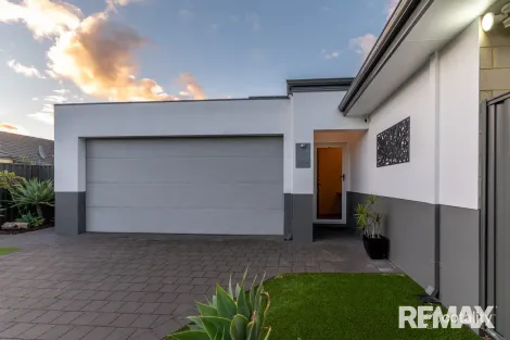 Property photo of 21 Malmaison Way Landsdale WA 6065