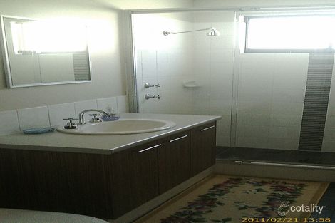 Property photo of 2/17 Sinclair Street Armadale WA 6112