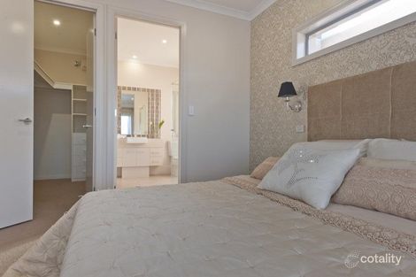 Property photo of 35 The Glenn Morphett Vale SA 5162