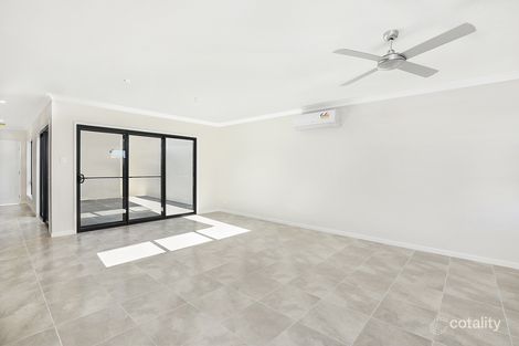 Property photo of 27 Lighthouse Circuit Birtinya QLD 4575