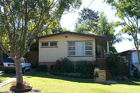 34 Narellan St, Arana Hills, QLD 4054