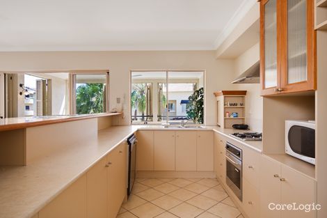 Property photo of 913/2-10 Greenslopes Street Cairns North QLD 4870