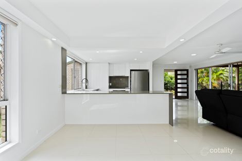 Property photo of 11 Styer Circuit Burleigh Waters QLD 4220