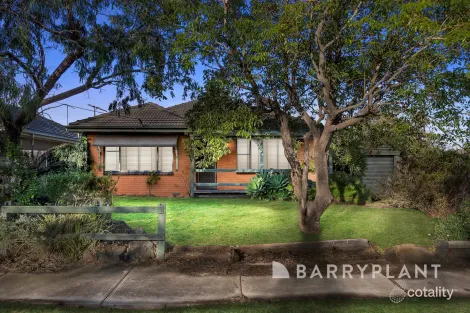 Property photo of 2 Ipswich Street St Albans VIC 3021