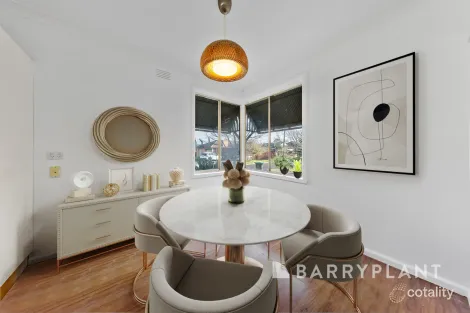 Property photo of 2 Ipswich Street St Albans VIC 3021