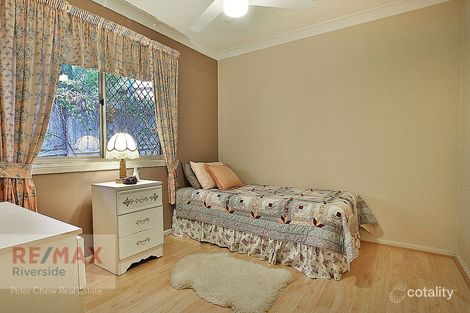 Property photo of 8 Silverash Court Regents Park QLD 4118