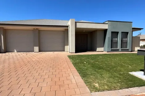 49 Phillips St, Whyalla Stuart, SA 5608