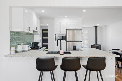 Property photo of 31 Alpine Circuit St Clair NSW 2759
