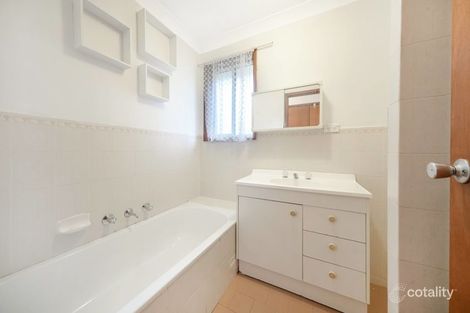 Property photo of 3/5 Macquarie Avenue Leumeah NSW 2560