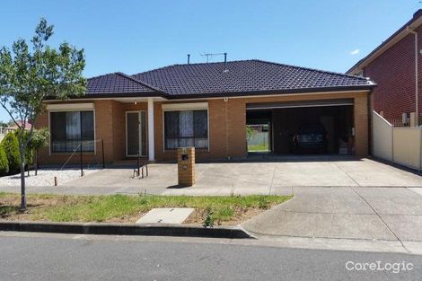 Property photo of 17 Cairnlea Drive Cairnlea VIC 3023