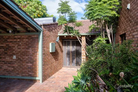 Property photo of 8 Hawker Avenue Warwick WA 6024