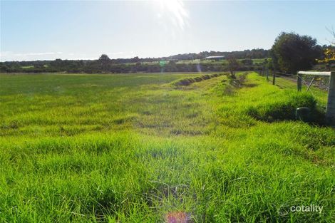 415 Greenwood Dr, Willyung, WA 6330