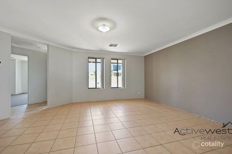 Property photo of 15 Wallabi Drive Wandina WA 6530