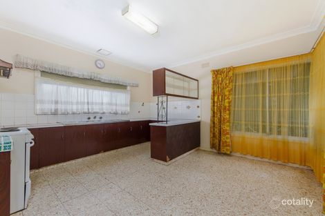 Property photo of 9 Craigielea Avenue St Albans VIC 3021