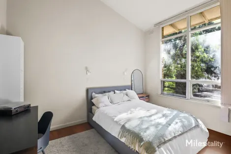 Property photo of 10 Willowbank Grove Ivanhoe VIC 3079