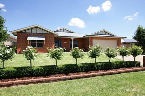 12 Wellington Ave, Tatton, NSW 2650