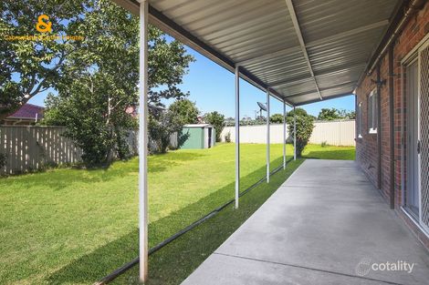 Property photo of 4 Ashley Close St Johns Park NSW 2176