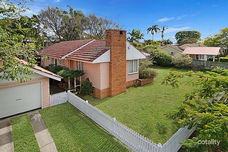 Property photo of 14 Matong Street Hendra QLD 4011