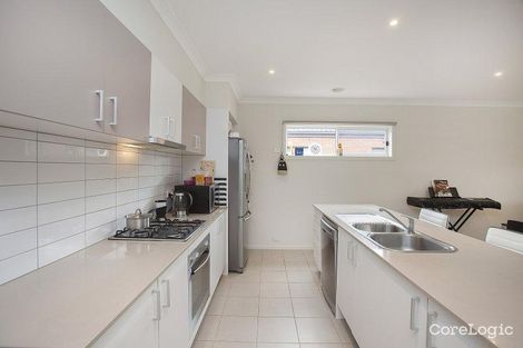 Property photo of 41 Applebox Circuit Point Cook VIC 3030