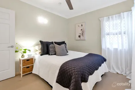 Property photo of 1 Powell Place Bentley Park QLD 4869