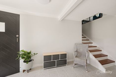 15 Valiant Cres, Strathpine, QLD 4500