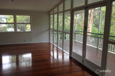 Property photo of 143 Akuna Street Kenmore QLD 4069