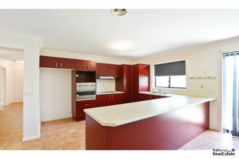 Property photo of 11 Howarth Close Abercrombie NSW 2795