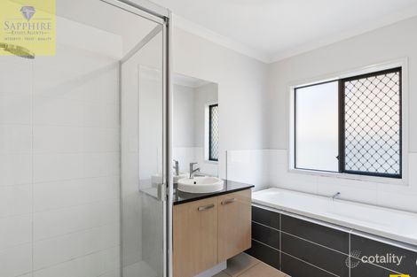 Property photo of 50 Valley Circuit Kuraby QLD 4112