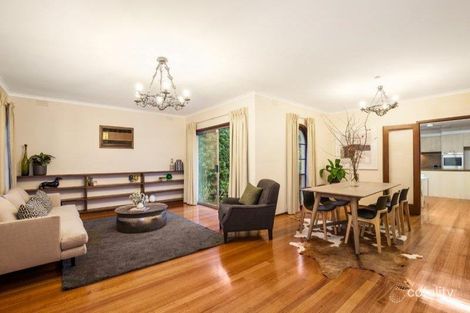 Property photo of 2 Harcourt Avenue Caulfield VIC 3162