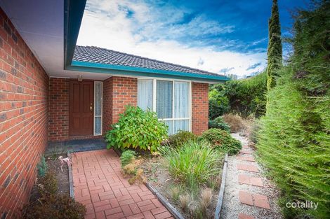 Property photo of 8 Carinya Drive Gisborne VIC 3437