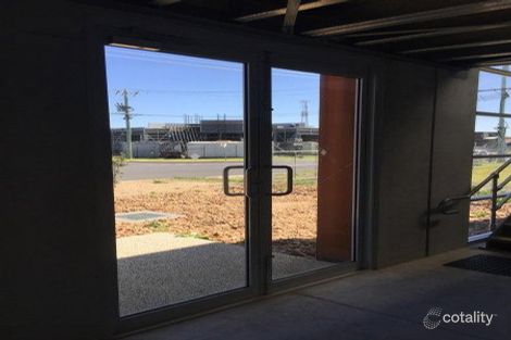 4/31 Henry Wilson Dr, Rosebud, VIC 3939