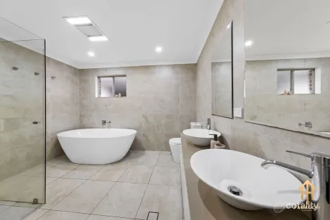 Property photo of 21 Jarrah Avenue Prestons NSW 2170