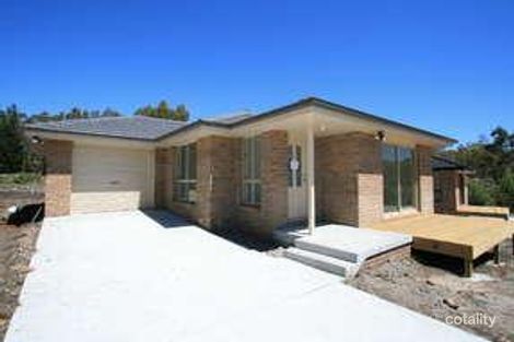 512 Village Dr, Kingston, TAS 7050
