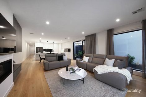 Property photo of 34B Matthews Road Bentleigh East VIC 3165