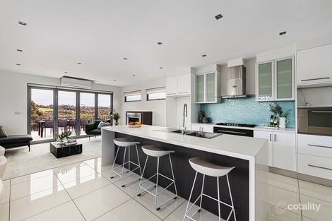 Property photo of 2 River Avenue Ascot Vale VIC 3032