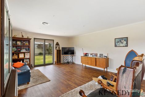 Property photo of 24 Lakeviews Circuit Yarrawonga VIC 3730