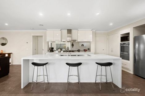 Property photo of 12 Thwaites Close Highton VIC 3216