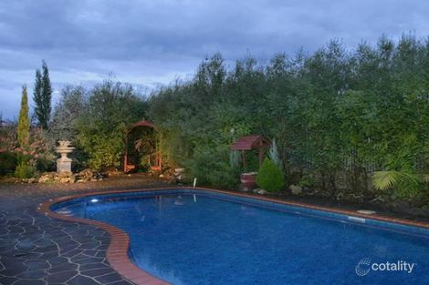 Property photo of 10 Harbour Street Beaconsfield VIC 3807