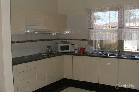 Property photo of 16 Dan Crescent Lansvale NSW 2166