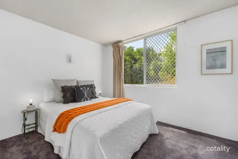 Property photo of 1/158 The Esplanade Burleigh Heads QLD 4220