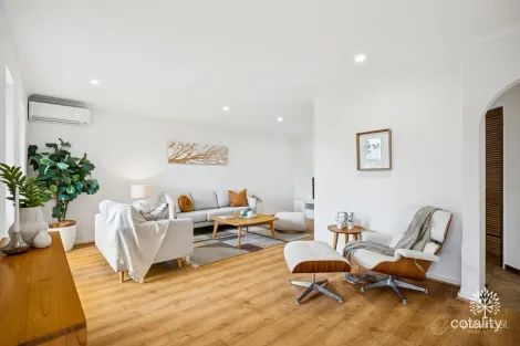 Property photo of 20 Stewartby Crescent Viveash WA 6056