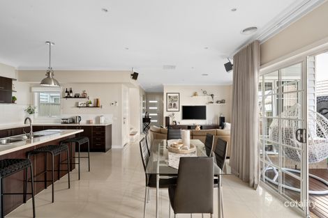 Property photo of 5/7 Toolondo Close Caroline Springs VIC 3023