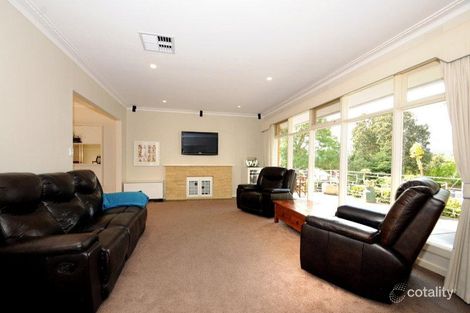 Property photo of 3 Helen Avenue Croydon South VIC 3136