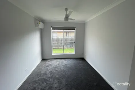 Property photo of 14 Bickle Place North Booval QLD 4304