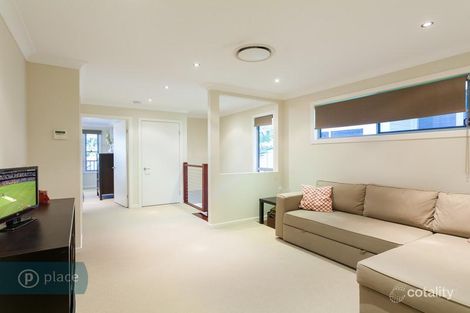 Property photo of 32 Strong Avenue Graceville QLD 4075