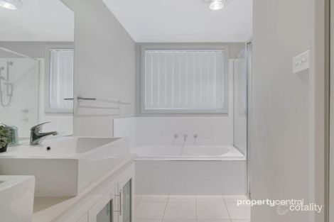 Property photo of 14 Matthew Bell Way Jordan Springs NSW 2747