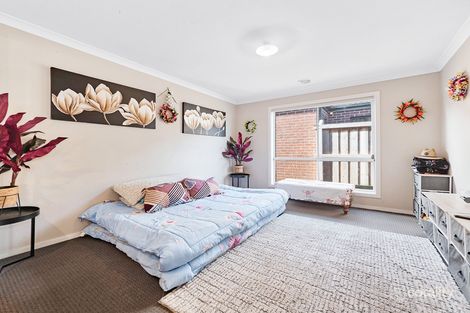 Property photo of 60 Skylark Boulevard Clyde North VIC 3978
