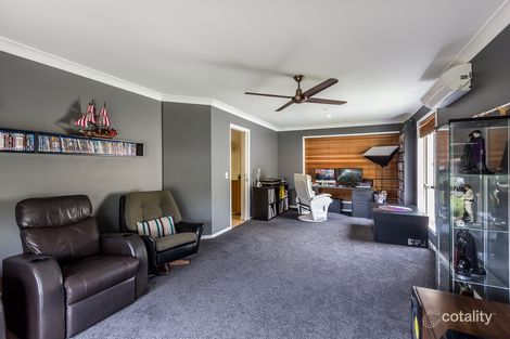 Property photo of 18 Ingles Circuit Arundel QLD 4214